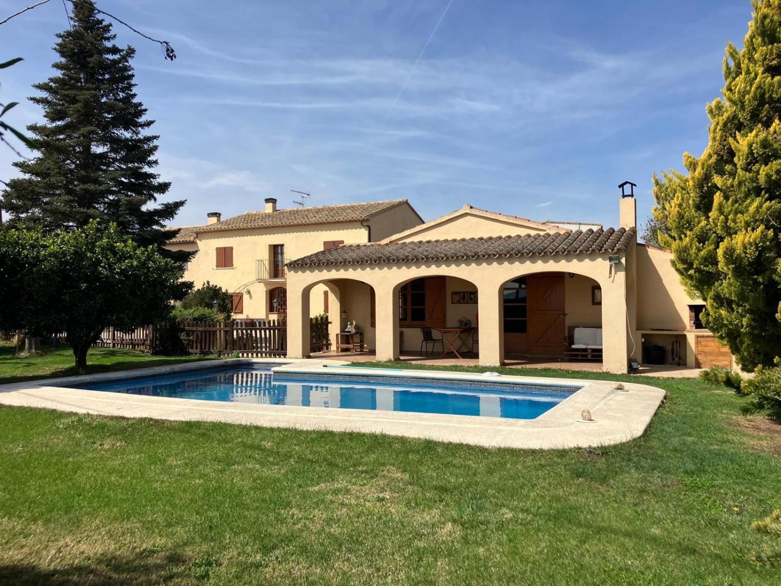 With Private Pool And Garden *