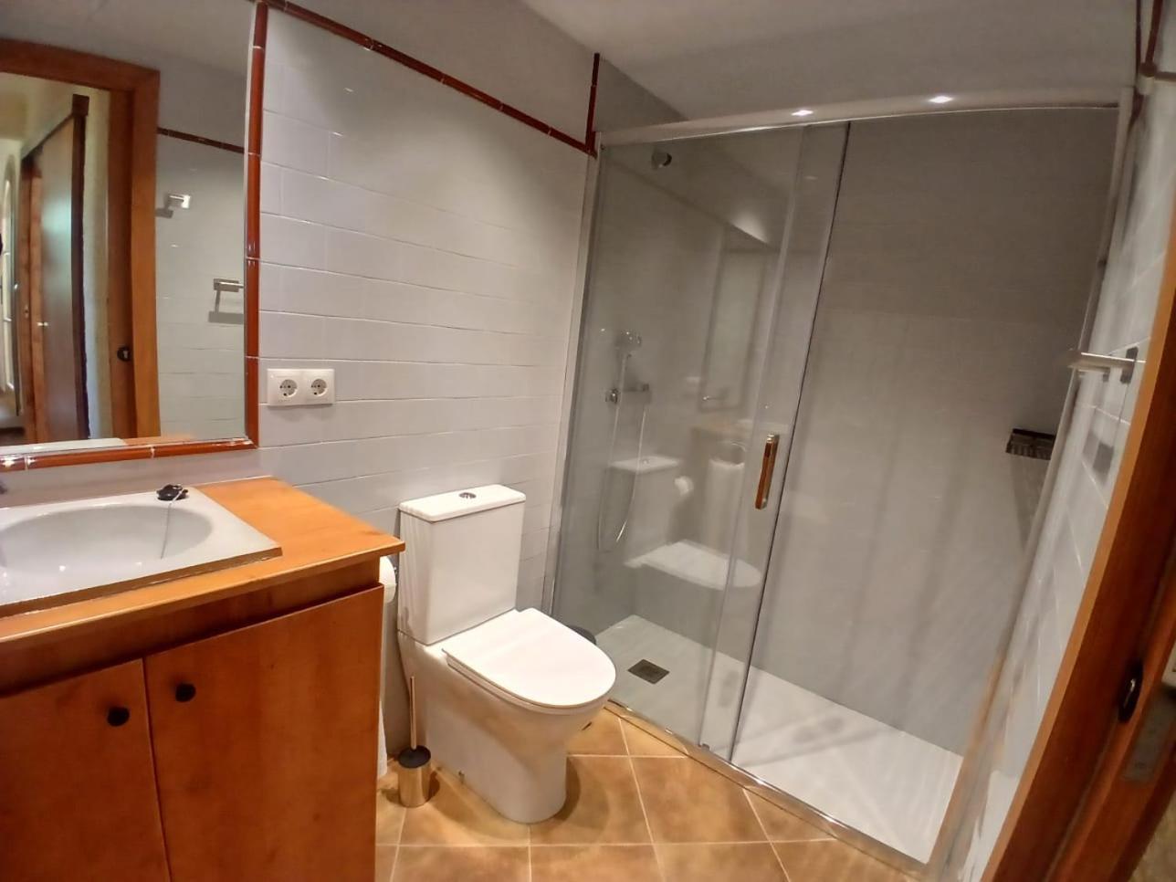 With Private Pool And Garden Apartment San Martin Sarroca