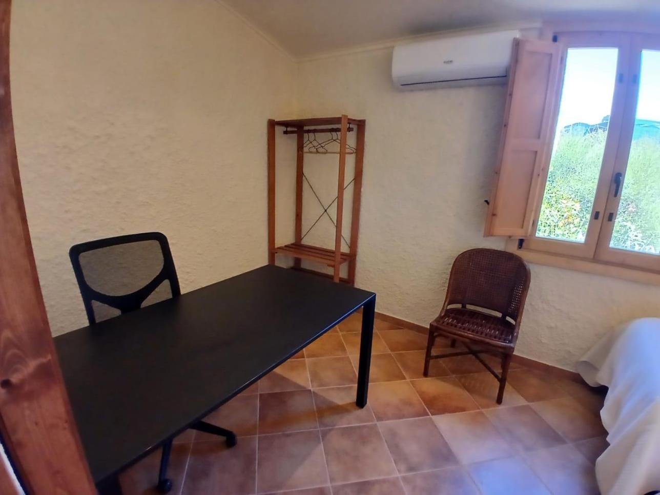 Apartment With Private Pool And Garden